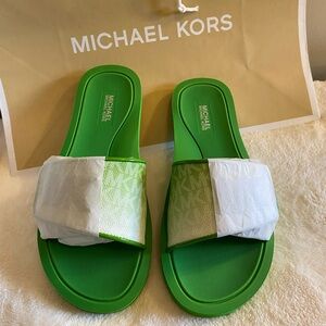Michael Kors Palmer Ombré Signature Logo Slide Sandal